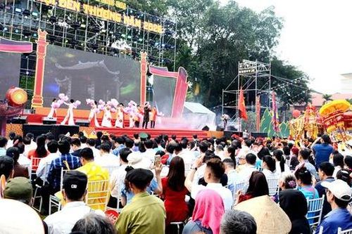 Lào Cai: Khai hội Đền Thượng, tưởng nhớ Hưng Đạo Đại vương Trần Quốc Tuấn