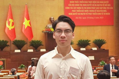 Sinh viên chưa tốt nghiệp đại học, đã có bài đăng trên tạp chí quốc tế chuyên ngành