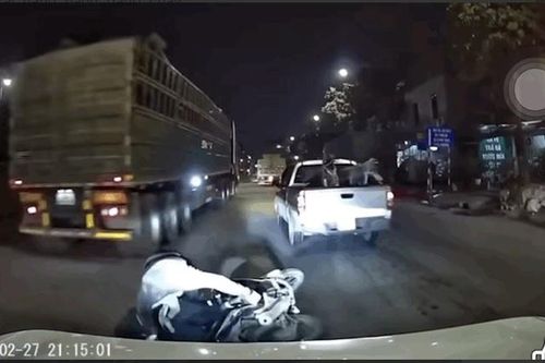 Khi vô lăng bị điều khiển bởi sân hận