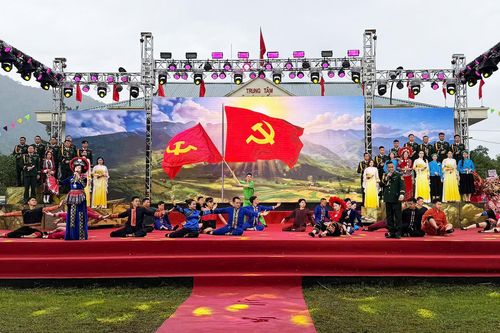 Loạt hoạt động ý nghĩa trong Ngày hội Biên phòng toàn dân tại Quảng Ninh