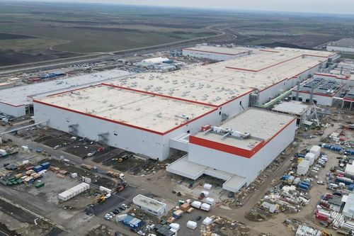 EU nỗ lực cạnh tranh giá pin xe điện với Trung Quốc