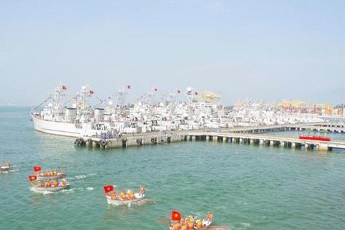 Quân chủng Hải quân đồng loạt ra quân huấn luyện trên các vùng biển
