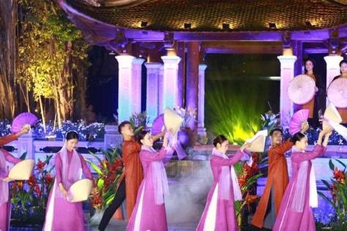 Kiến tạo, khơi thông nguồn lực cho văn hóa phát triển