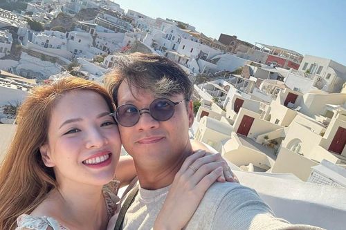 MC Đan Lê từng có lúc 'bớt yêu chồng một tí'