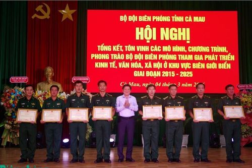 Bộ đội Biên phòng tỉnh Cà Mau: 30 mô hình, chương trình, phong trào giúp dân tham gia phát triển kinh tế, văn hóa, xã hội