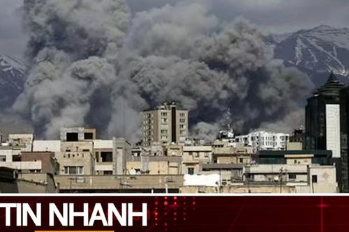 TIN NHANH: Iran đối mặt ba kịch bản sau làn sóng không kích của Mỹ và Israel
