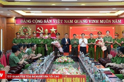 Khen thưởng thành tích phá vụ án vận chuyển 34,2kg ma túy tại Sơn La