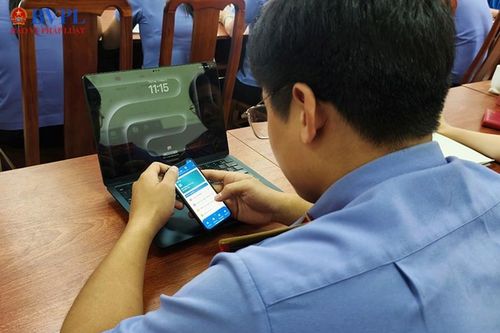 Chi bộ VKSND Khu vực 5 TP Hồ Chí Minh sinh hoạt chuyên đề về chuyển đổi số