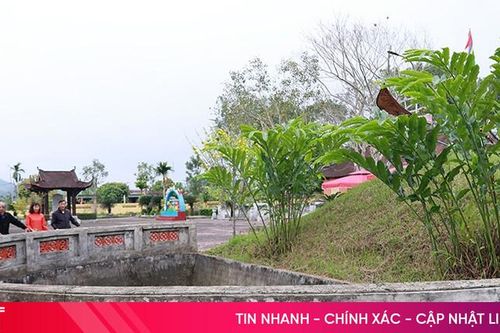 Ấn tượng với núi giả, hồ sen tại Khu lưu niệm Hải Thượng Lãn Ông Lê Hữu Trác