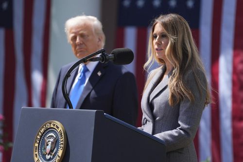 Melania Trump: Từ Đệ nhất phu nhân tới nhà hoạt động nhân đạo toàn cầu