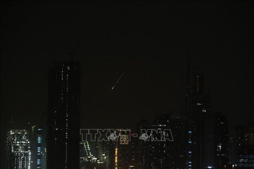Chi phí sơ tán khỏi Dubai tăng kỷ lục khi xung đột Trung Đông leo thang