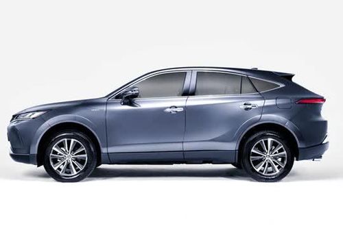 SUV hạng sang Toyota siêu tiết kiệm xăng, giá hơn 1,9 tỷ đồng