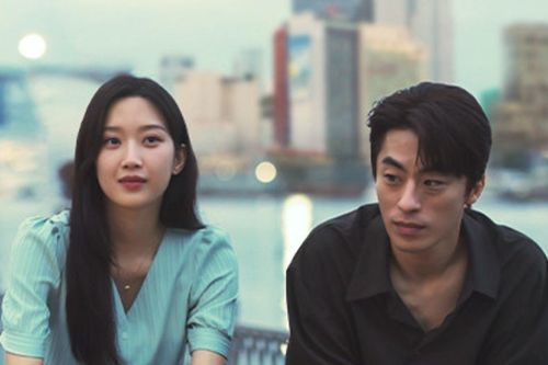 Phim Hàn có cảnh quay tại Việt Nam gây sốt, kéo hơn 2 triệu người ra rạp