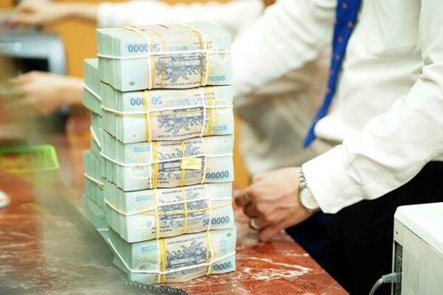 Nợ xấu nhiều ngân hàng đẹp lên nhờ 'lá chắn' VAMC