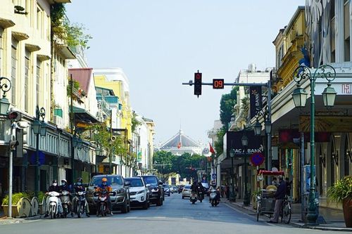 Hà Nội: Giá thuê mặt phố hạ nhiệt, khối đế khách sạn hạng sang vẫn giữ đà tăng