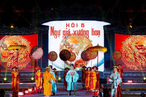 Đêm nghệ thuật 'Thi dĩ ngôn chí' tôn vinh thi ca triều Nguyễn
