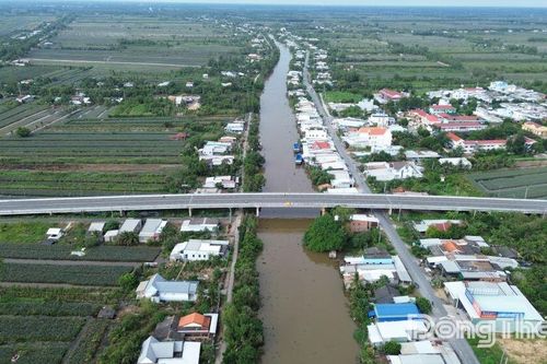 Hơn 822 tỷ đồng đầu tư Dự án Đường phát triển vùng Đồng Tháp Mười