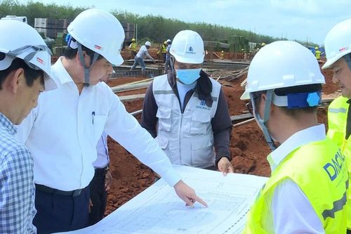 Phó Chủ tịch UBND tỉnh Lâm Hải Giang kiểm tra dự án trường phổ thông nội trú liên cấp tại 4 xã biên giới