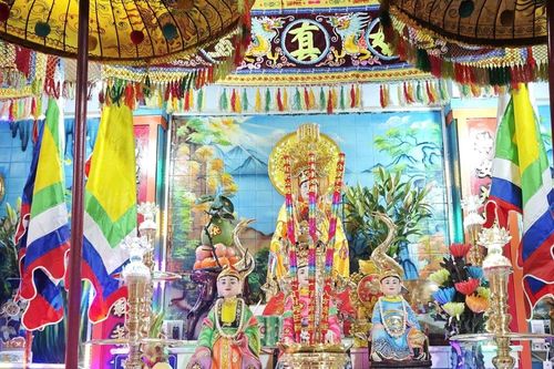 Dinh Ba Bà nơi hội tụ văn hóa Chăm - Việt