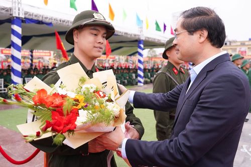 Rộn ràng ngày hội tòng quân tại Thái Nguyên