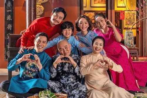 Thấy gì từ doanh thu kỷ lục của phim Việt chiếu Tết?