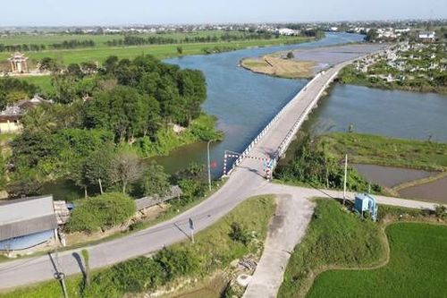 Cận cảnh cầu Thanh Hà xuống cấp, sắp được xây mới ở Huế