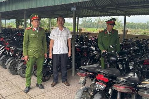 Hà Tĩnh: Ngăn hiểm họa từ những chiếc xe 'độ pin'