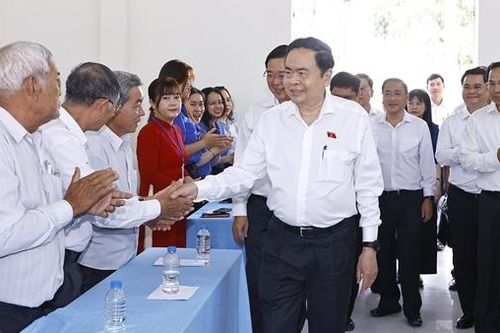 Tập trung tháo gỡ 'điểm nghẽn', khơi thông nguồn lực phát triển đất nước
