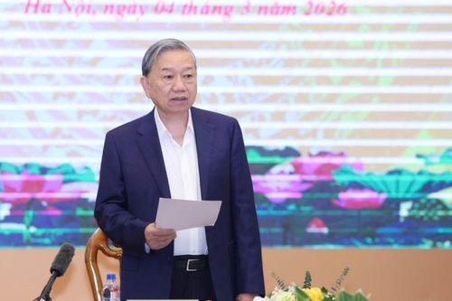 Sớm ban hành quy định về công tác chính trị, tư tưởng