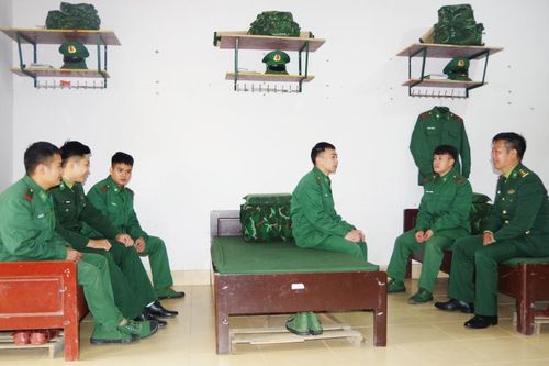 Quy chế dân chủ ở cơ sở - nền tảng xây dựng đơn vị vững mạnh toàn diện