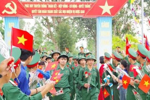 Ấn tượng ngày đầu nhập ngũ của chiến sĩ mới Quân khu 5