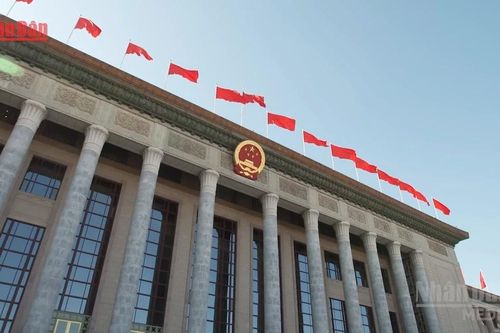 Trung Quốc tăng chi tiêu quốc phòng 7%