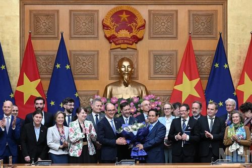 Thủ tướng Phạm Minh Chính tiếp Phái đoàn Liên minh châu Âu và Đại sứ các nước thành viên EU tại Việt Nam