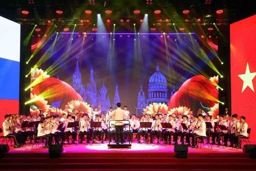 Tổng Bí thư Tô Lâm dự Chương trình nghệ thuật 'Tâm hồn Nga trong lòng Việt Nam'