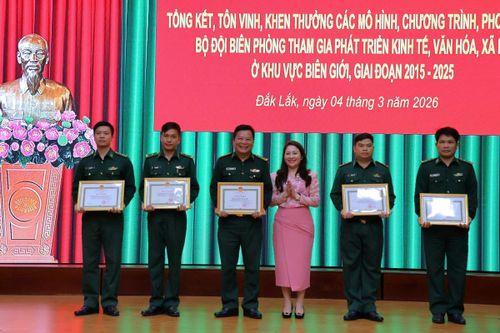 Bộ đội Biên phòng tỉnh Đắk Lắk tôn vinh, khen thưởng các chương trình, mô hình tiêu biểu
