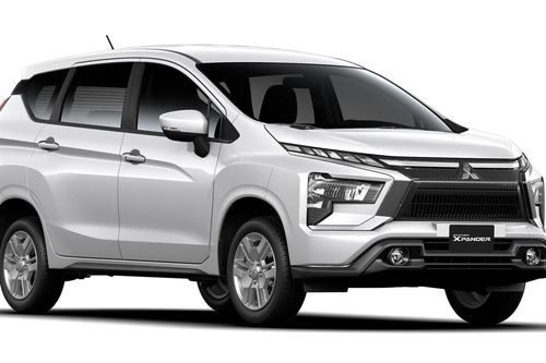 Chuyển sang nhập khẩu, giá xe số sàn Mitsubishi Xpander MT đắt hơn Toyota Avanza