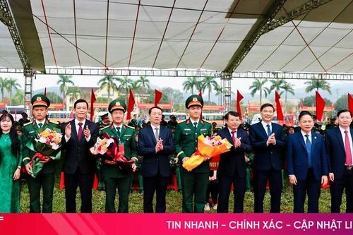 491 tân binh tại điểm giao quân số 2 Hà Tĩnh sẵn sàng cho nhiệm vụ mới