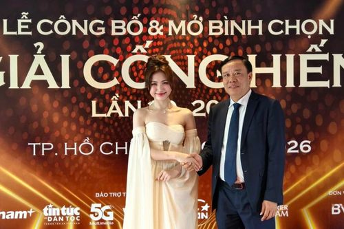 Giải thưởng Cống hiến lần thứ 20: Lần đầu tiên chọn bộ đôi Đại sứ