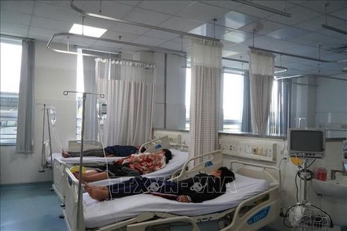 Vụ nghi ngộ độc sau khi ăn bánh mì ở TP Hồ Chí Minh: Thêm nhiều ca nhập viện điều trị