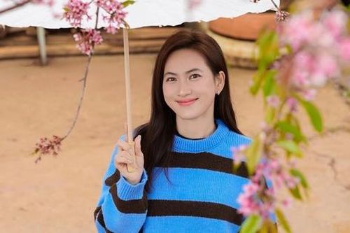 Phương Anh Đào gây ấn tượng bởi nhan sắc vượt trội trong phim mùa Tết