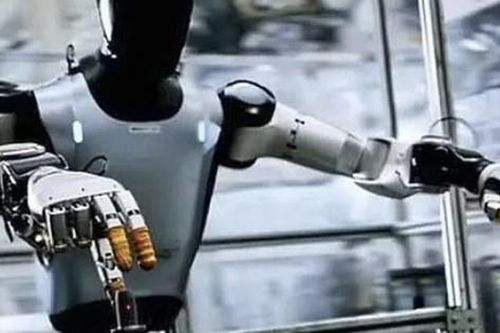 Robot Xiaomi thay thế công nhân, thực hiện các công việc lắp ráp ô tô cực khó trong 76 giây