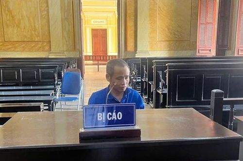 Được áp dụng nguyên tắc có lợi, bị cáo có nhiều tiền án thoát án tử hình