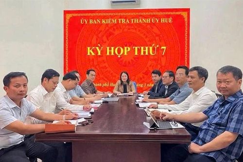 Phó chánh tòa dân sự ở TP Huế bị khai trừ Đảng