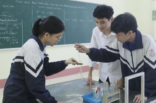 Mùa tuyển sinh đại học 2026: Xu hướng khám phá các ngành học mới