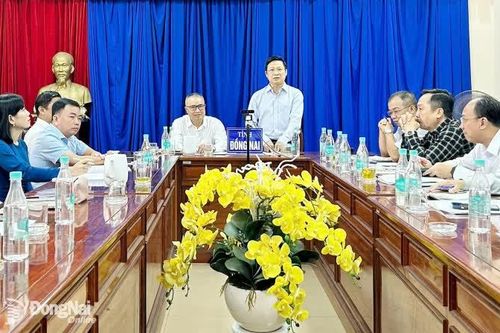 Tạo điều kiện cho doanh nghiệp, người dân tiếp cận thuận lợi vốn và dịch vụ ngân hàng