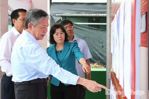 Bí thư Tỉnh ủy kiểm tra công tác bầu cử tại các xã Lương Hòa Lạc, Mỹ Tịnh An, Tân Thuận Bình