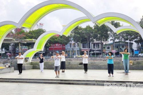 Rộn ràng nhịp sống khỏe đầu xuân