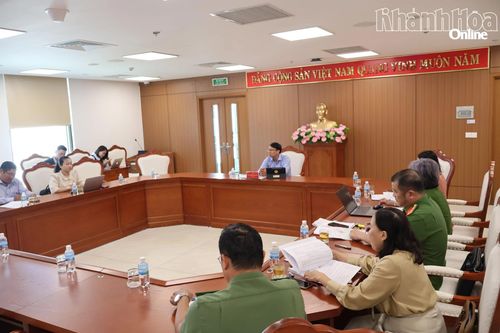 Phó Chủ tịch UBND tỉnh Nguyễn Thanh Hà họp Tổ giúp việc Nghị quyết số 57