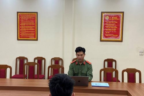 Quảng Ninh: Xử phạt 15 triệu đồng cá nhân không thông báo website thương mại điện tử