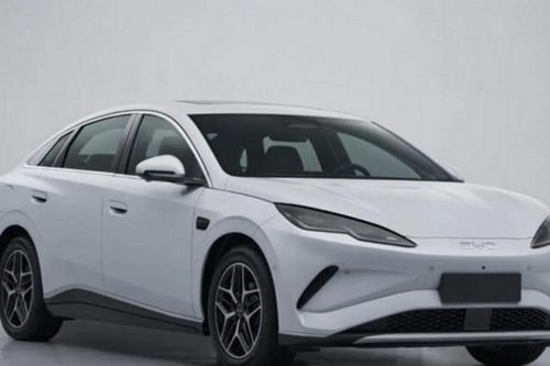 BYD Seal 08 chính thức ra mắt: Sạc 5 phút chạy 400 km, tầm vận hành vượt 1.000 km